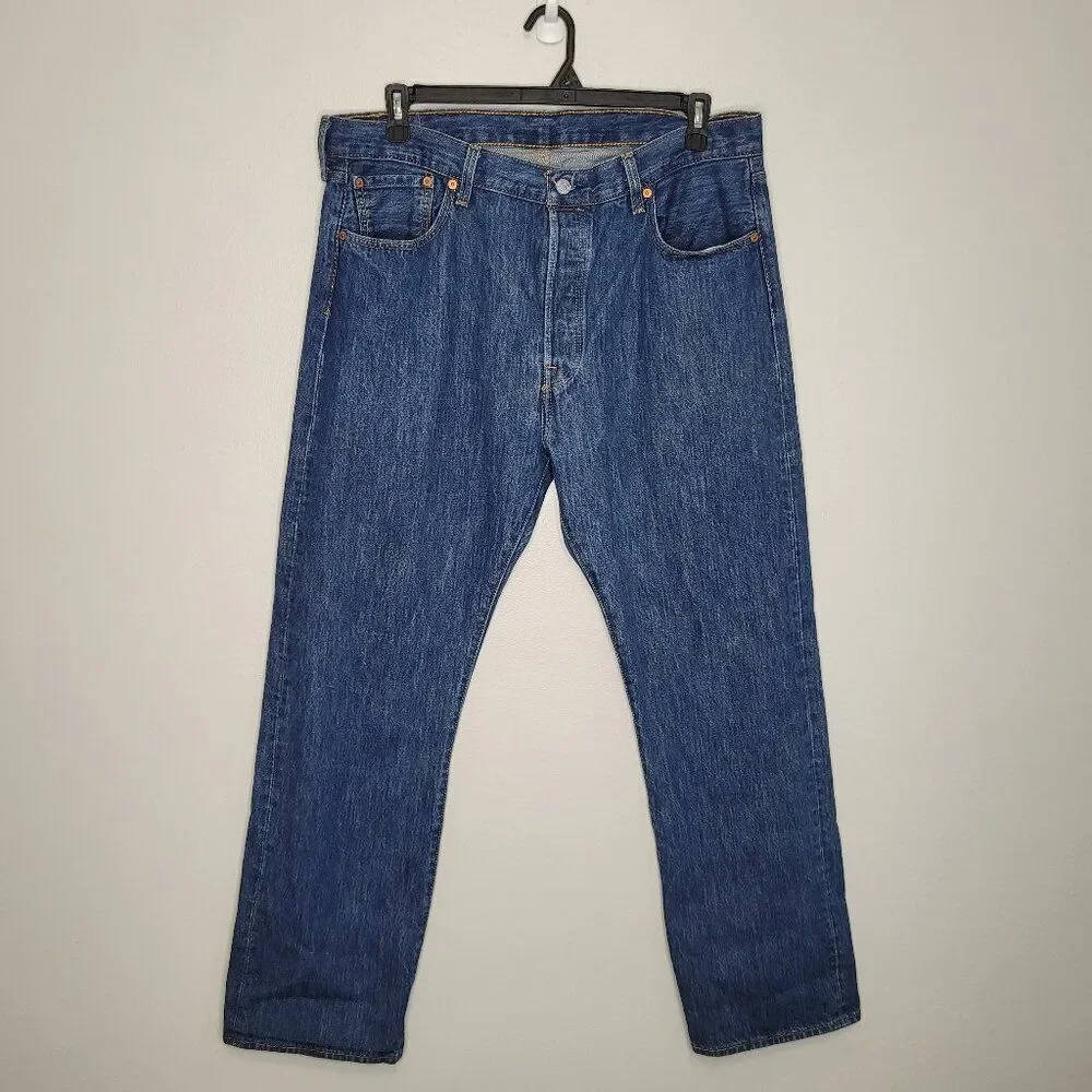 Levi's 501 original fit dark wash button fly jeans size 38x32